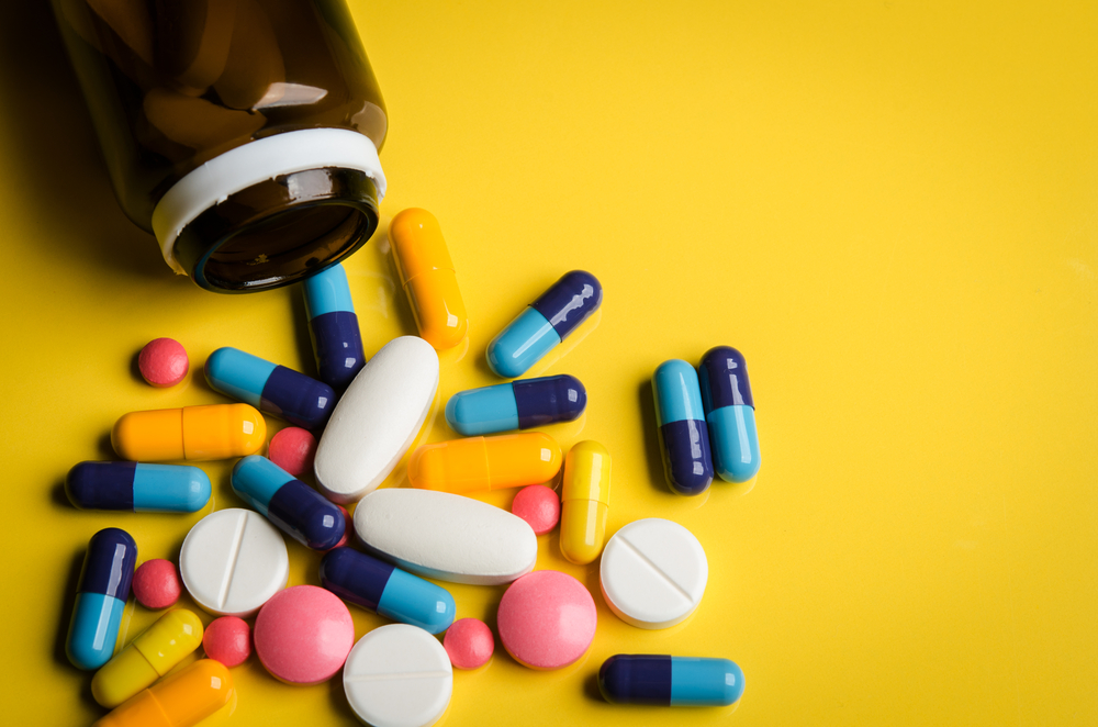 Mixing Your Medication Pills With Your Vitamins - iSkinCareReviews