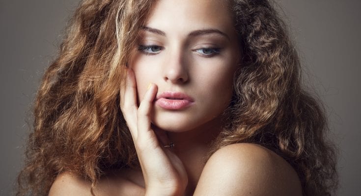 5 Tips for Having Frizz-Free Hair