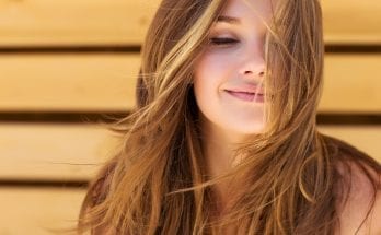 Natural Remedies to Get Rid of Dandruff