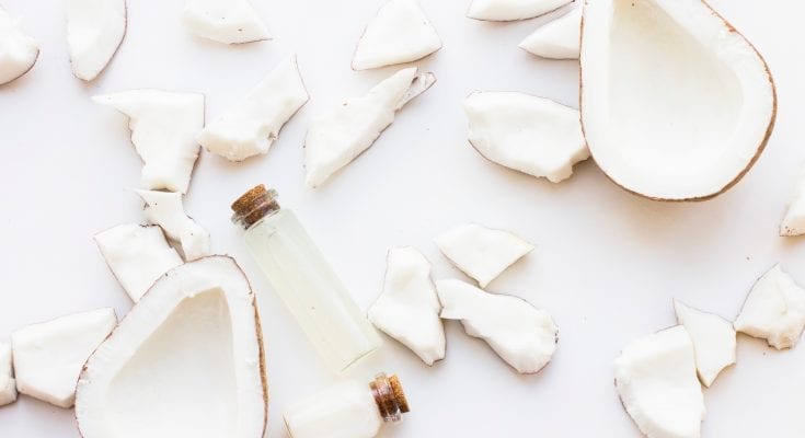 7 Ways to Use Coconut oil in Your Skincare Routine